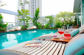  Sabai Sathorn Service Apartment  Бангкок